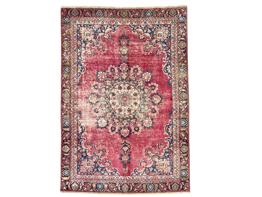 Vintage Persian Style Distressed Area Rug – Traditional Floral Medallion Carpet