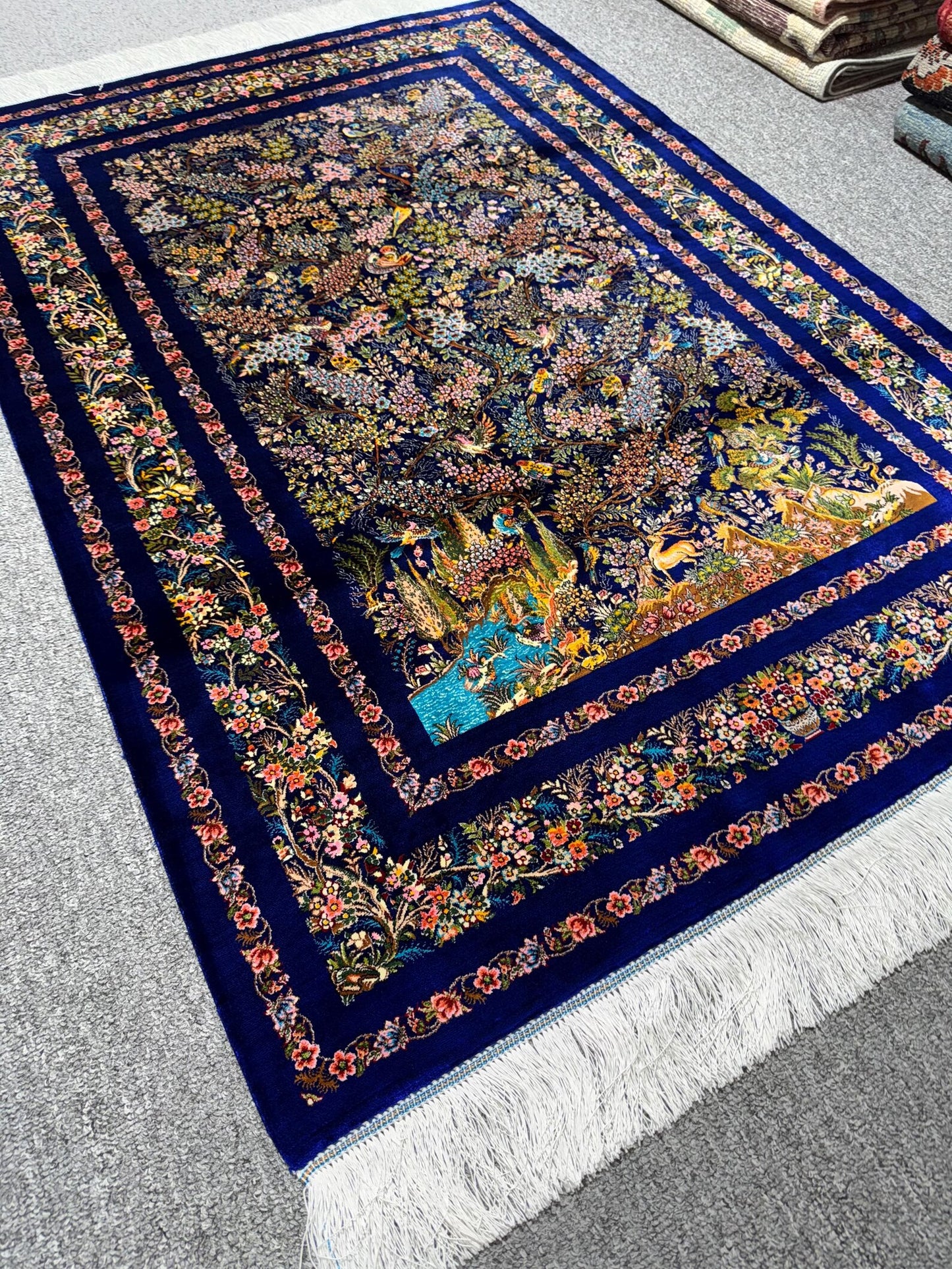 Luxury Persian Garden Silk Style Rug – Royal Blue Floral Bird Design Carpet