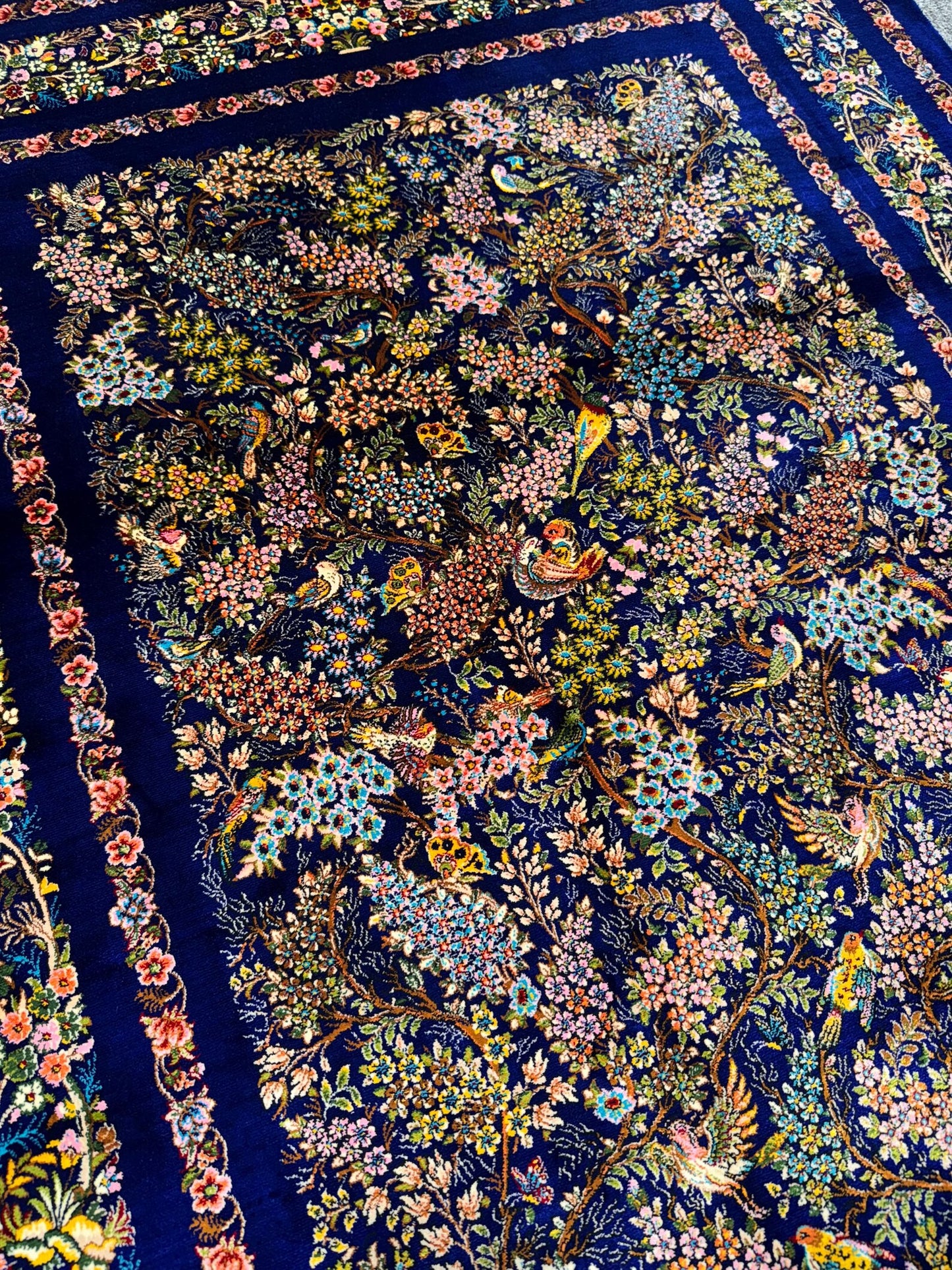 Luxury Persian Garden Silk Style Rug – Royal Blue Floral Bird Design Carpet